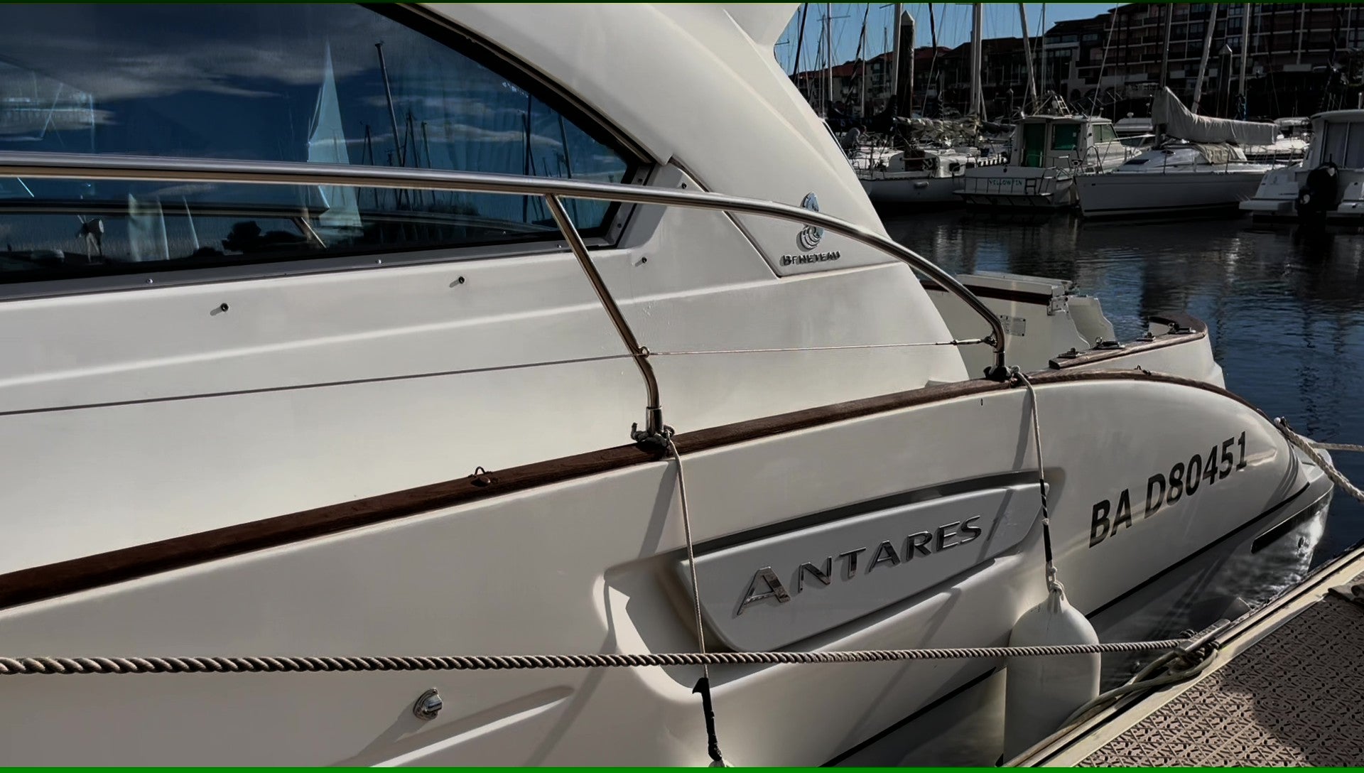 BENETEAU ANTARES 12 - 1ère main état exceptionnel