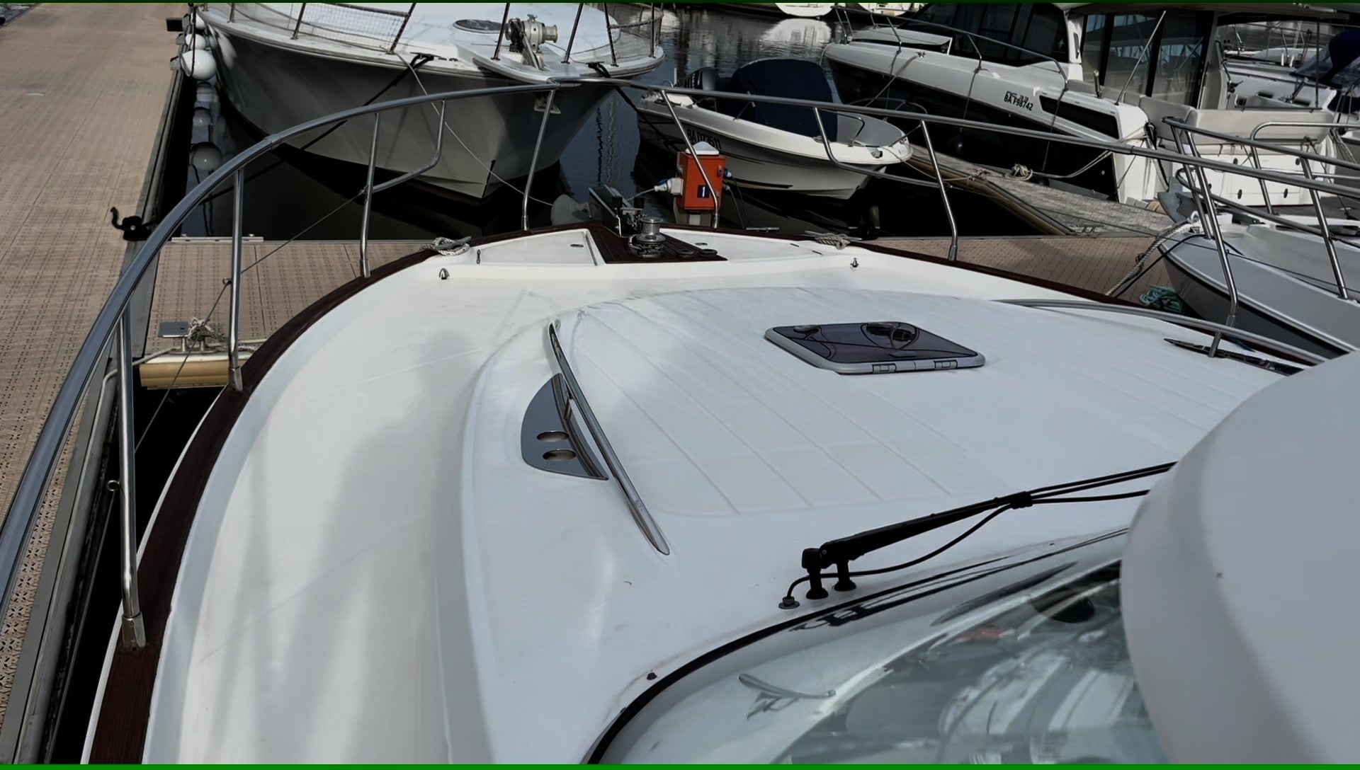 BENETEAU ANTARES 12 - 1ère main état exceptionnel