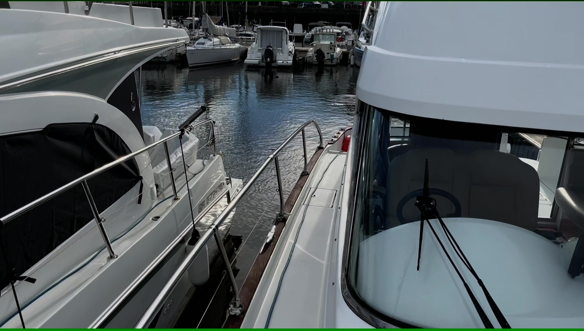 BENETEAU ANTARES 12 - 1ère main état exceptionnel