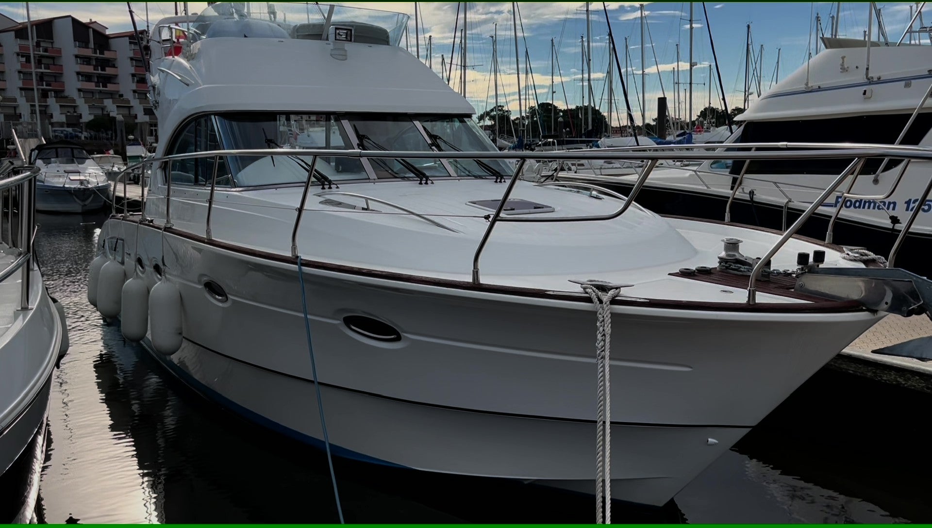 BENETEAU ANTARES 12 - 1ère main état exceptionnel