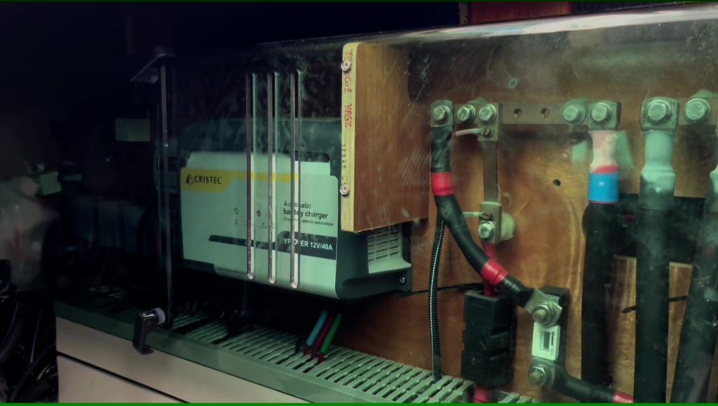 BENETEAU ANTARES 12 - 1ère main état exceptionnel