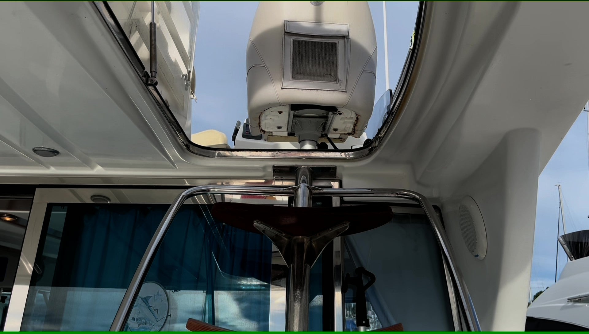 BENETEAU ANTARES 12 - 1ère main état exceptionnel