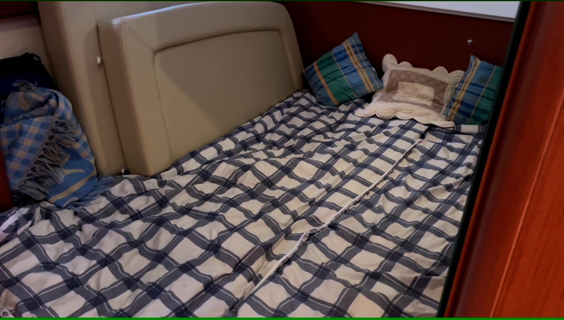 BENETEAU ANTARES 12 - 1ère main état exceptionnel