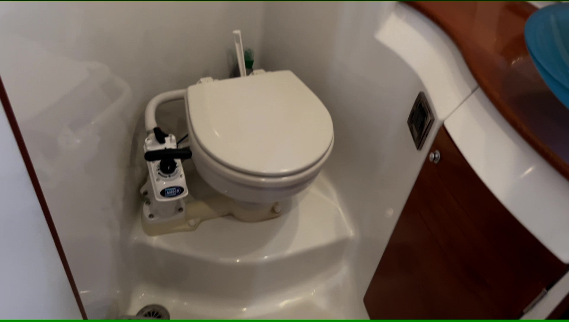 BENETEAU ANTARES 12 - 1ère main état exceptionnel